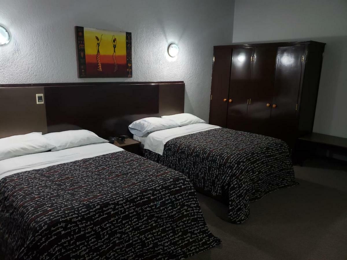 Hotel Aeropuerto Toluca Dış mekan fotoğraf