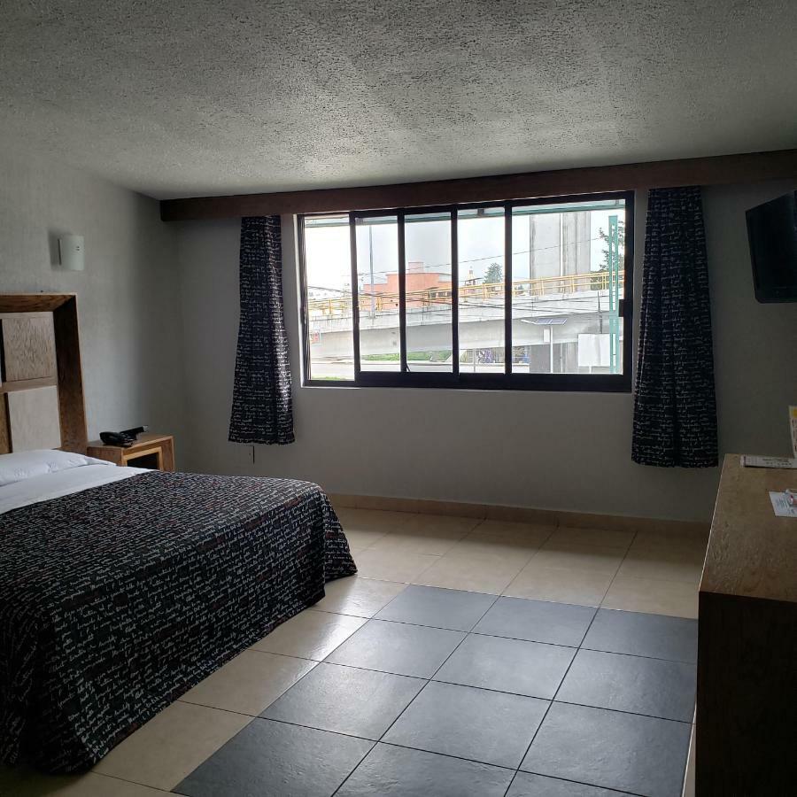 Hotel Aeropuerto Toluca Dış mekan fotoğraf